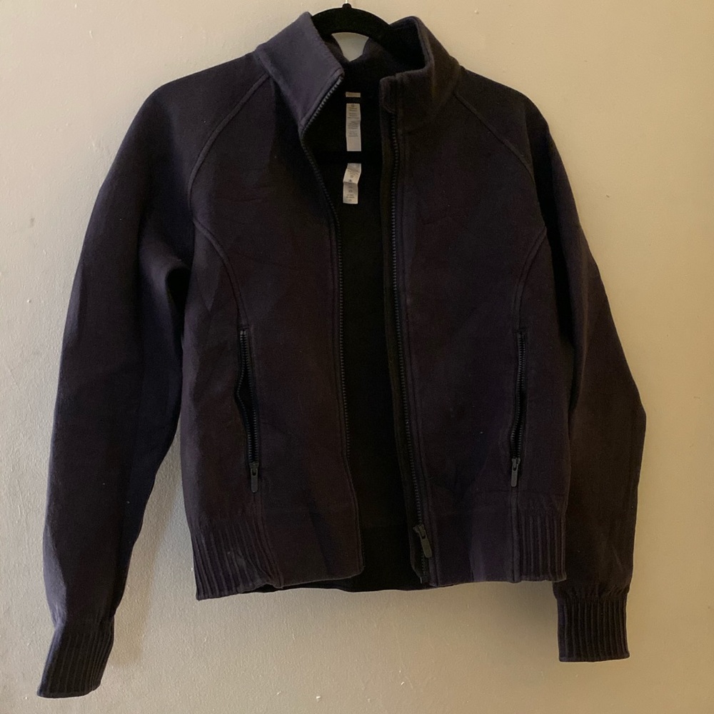Lululemon women’s jacket